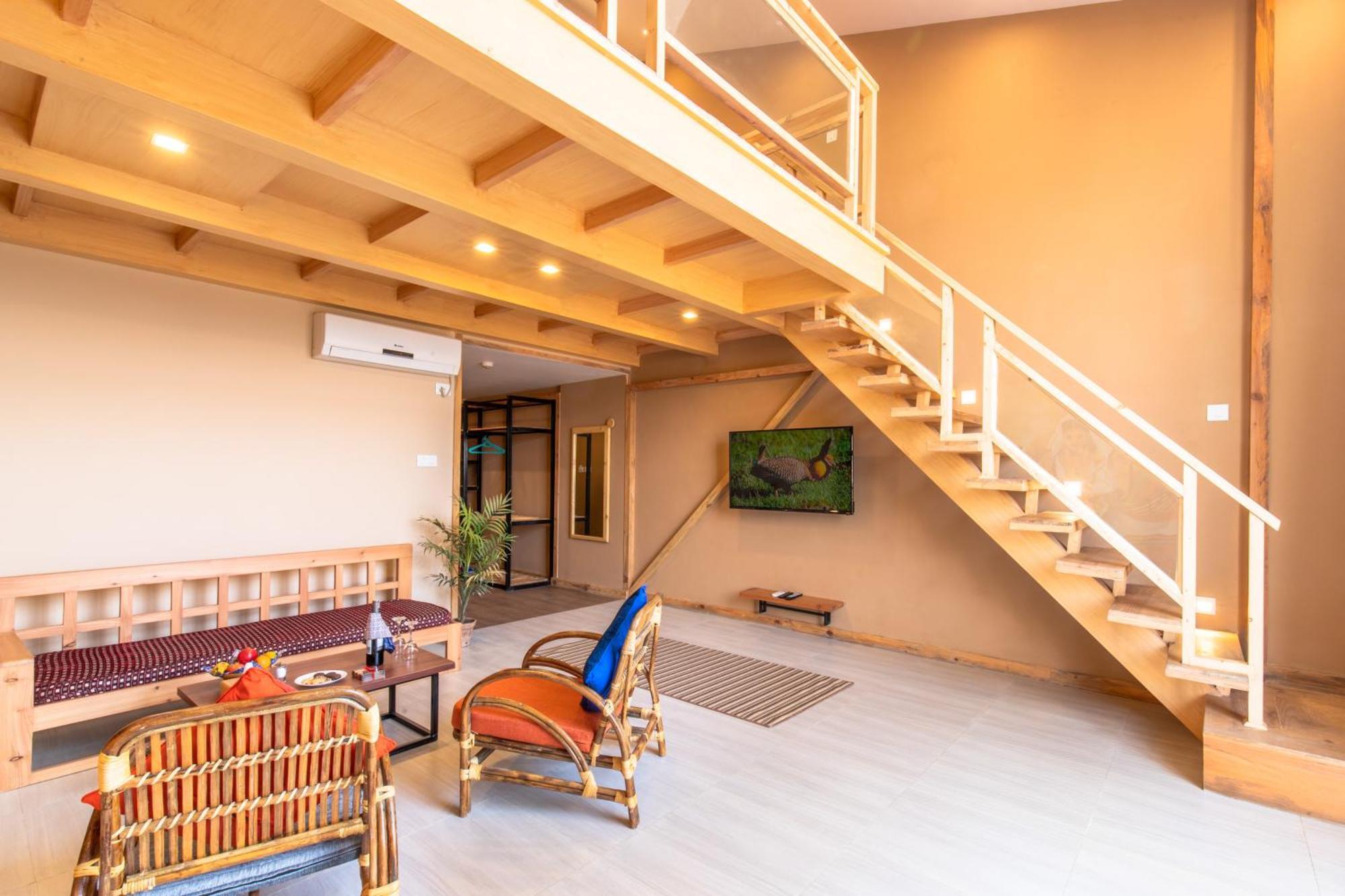 Sunshine Resort Pokhara - Your Private Paradise Exterior photo